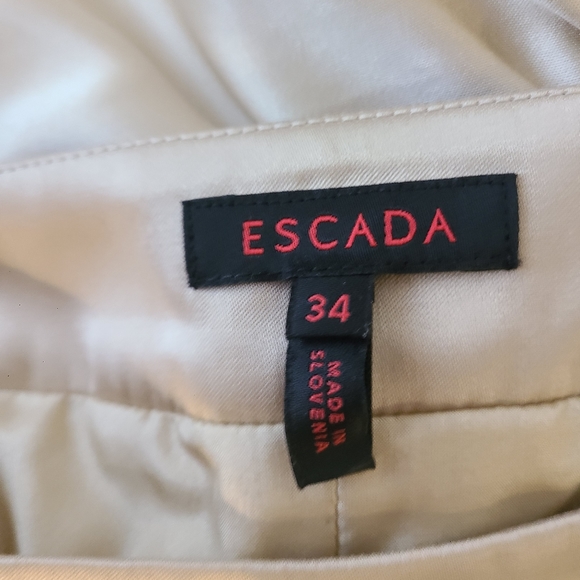 Escada 3/4 sleeve Evening top - Picture 6 of 9